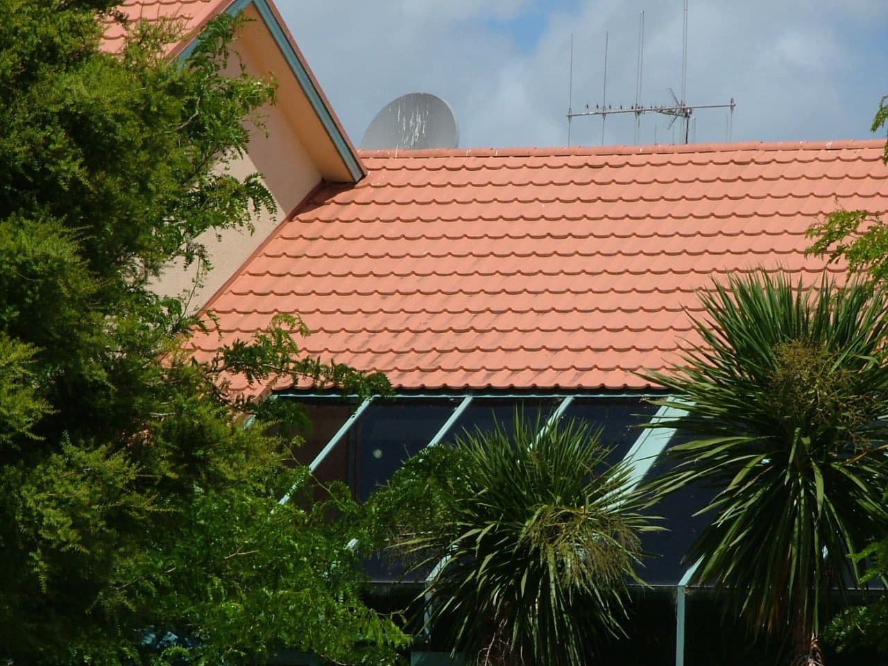 Completed Metal Tile Cleaning